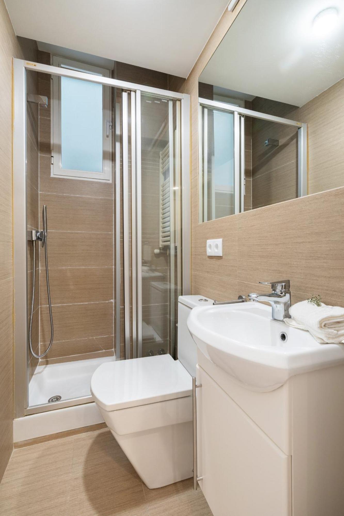 Apartamento Reformado En Metro Ibiza Alquiler Temporal Madrid Ngoại thất bức ảnh