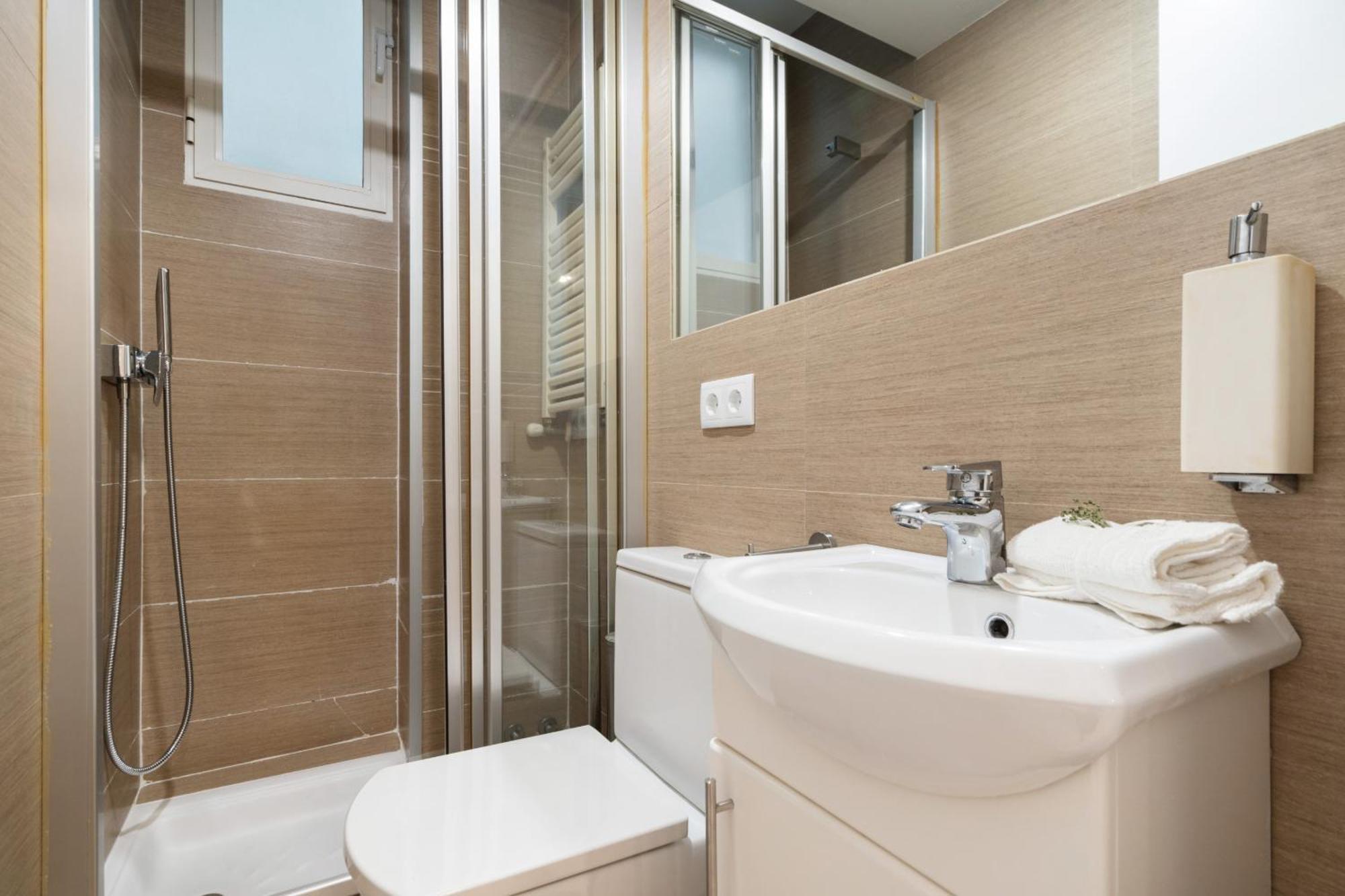 Apartamento Reformado En Metro Ibiza Alquiler Temporal Madrid Ngoại thất bức ảnh