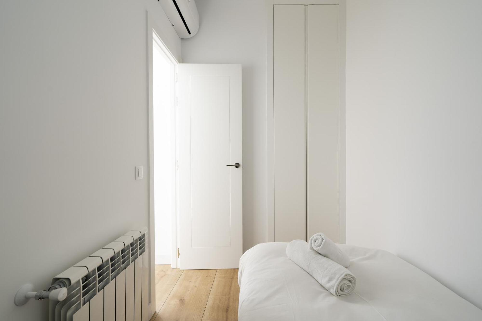 Apartamento Reformado En Metro Ibiza Alquiler Temporal Madrid Ngoại thất bức ảnh