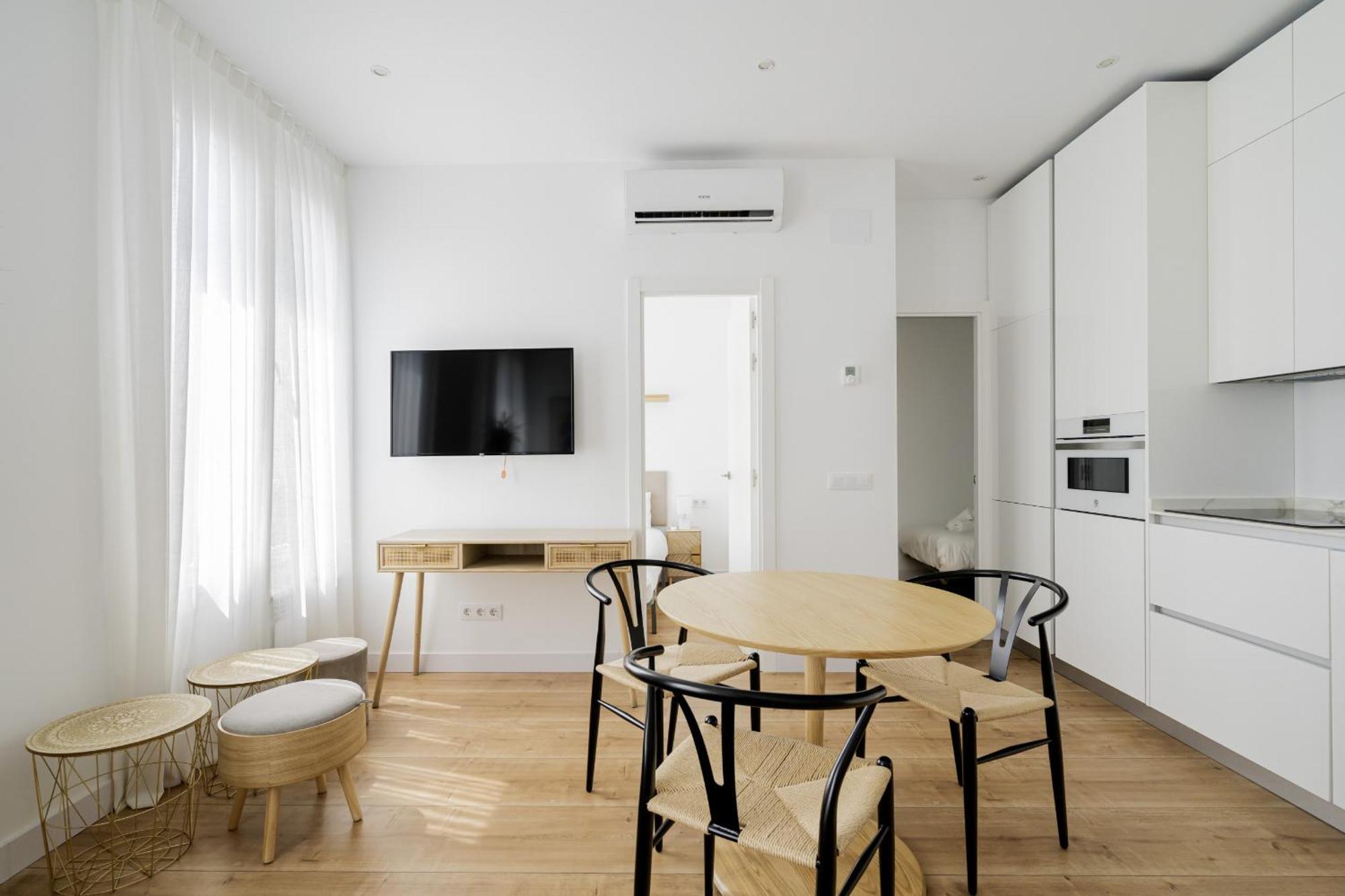 Apartamento Reformado En Metro Ibiza Alquiler Temporal Madrid Ngoại thất bức ảnh