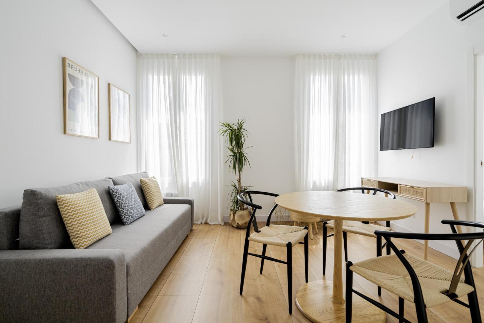 Apartamento Reformado En Metro Ibiza Alquiler Temporal Madrid Ngoại thất bức ảnh